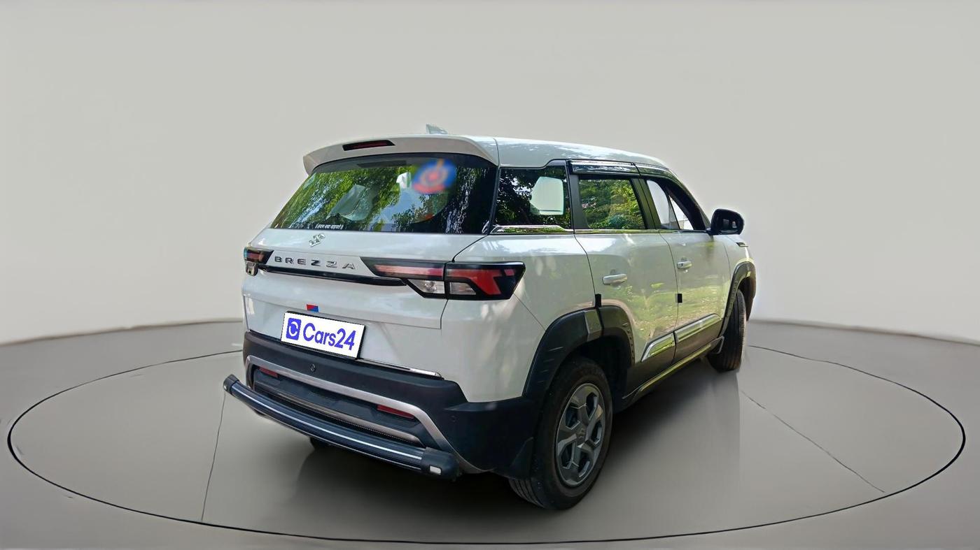 2024 Maruti BREZZA VXI S-CNG, CNG, Manual, 13,622 km, exterior