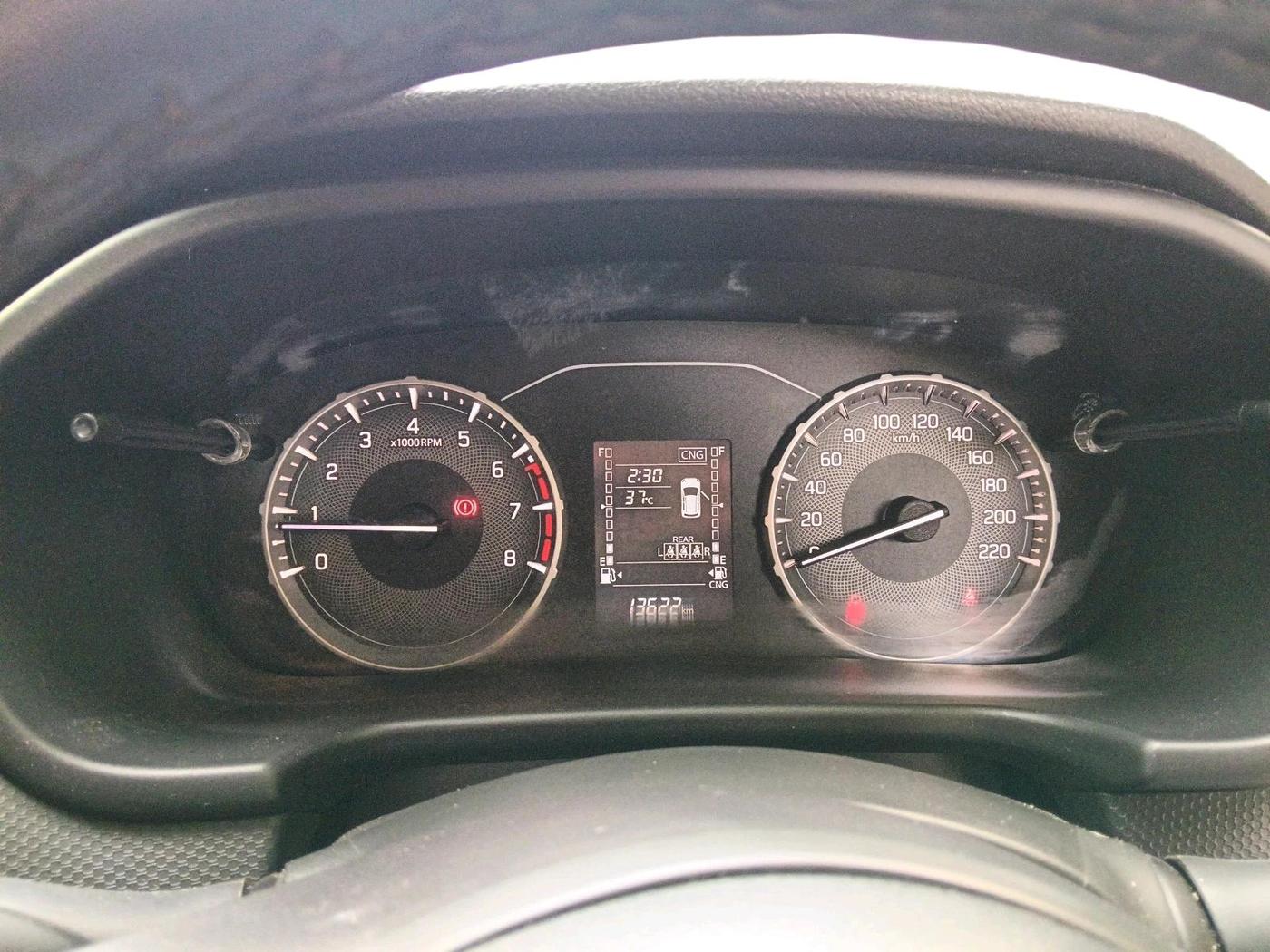 2024 Maruti BREZZA VXI S-CNG, CNG, Manual, 13,622 km, interior