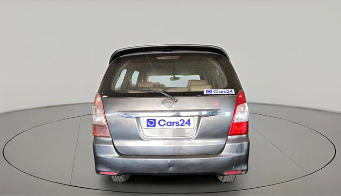 2012 Toyota Innova GX 2.5 8 STR, Diesel, Manual, 2,66,011 km, exterior