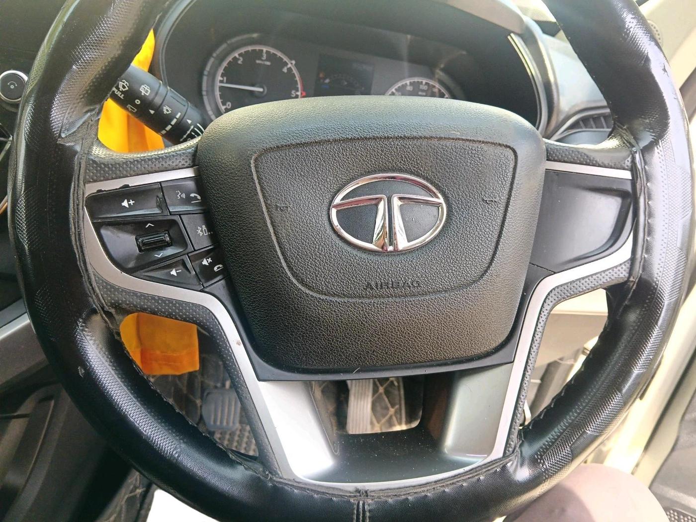 2021 Tata Harrier XM 2.0L KRYOTEC, Diesel, Manual, 64,453 km, interior