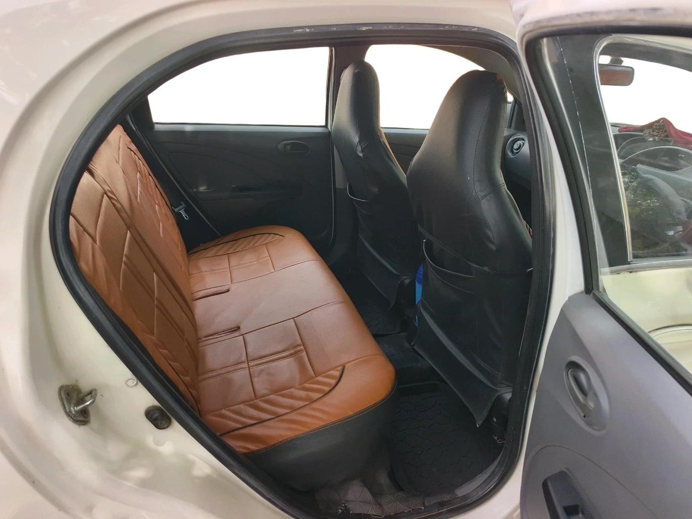 2012 Toyota Etios GD, Diesel, Manual, 2,00,300 km, interior