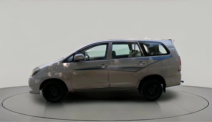 2009 Toyota Innova 2.5 G2 8STR, Diesel, Manual, 1,37,329 km, exterior