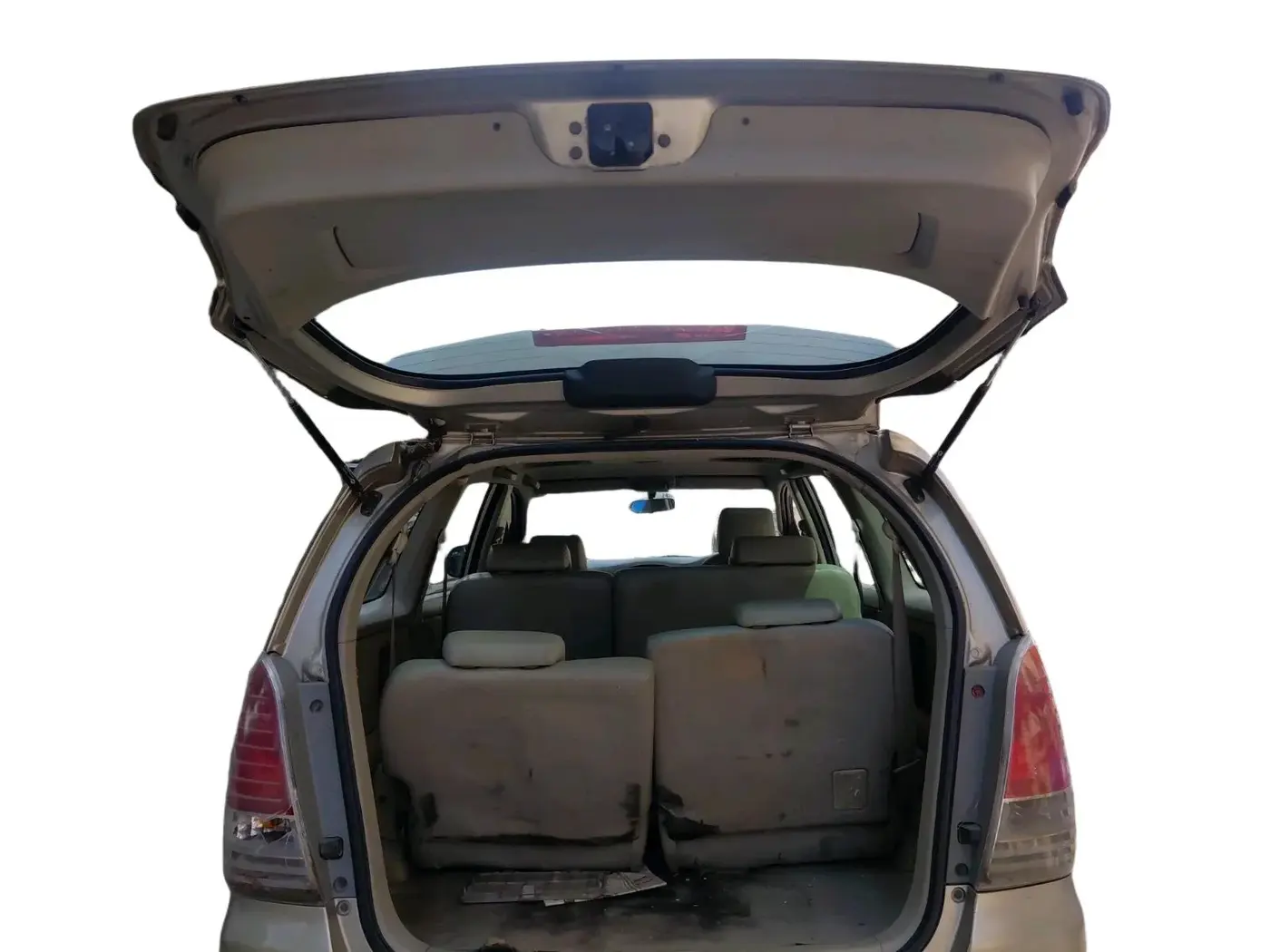 2009 Toyota Innova 2.5 G2 8STR, Diesel, Manual, 1,37,329 km, exterior