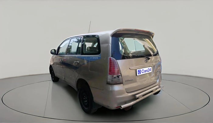 2009 Toyota Innova 2.5 G2 8STR, Diesel, Manual, 1,37,329 km, exterior