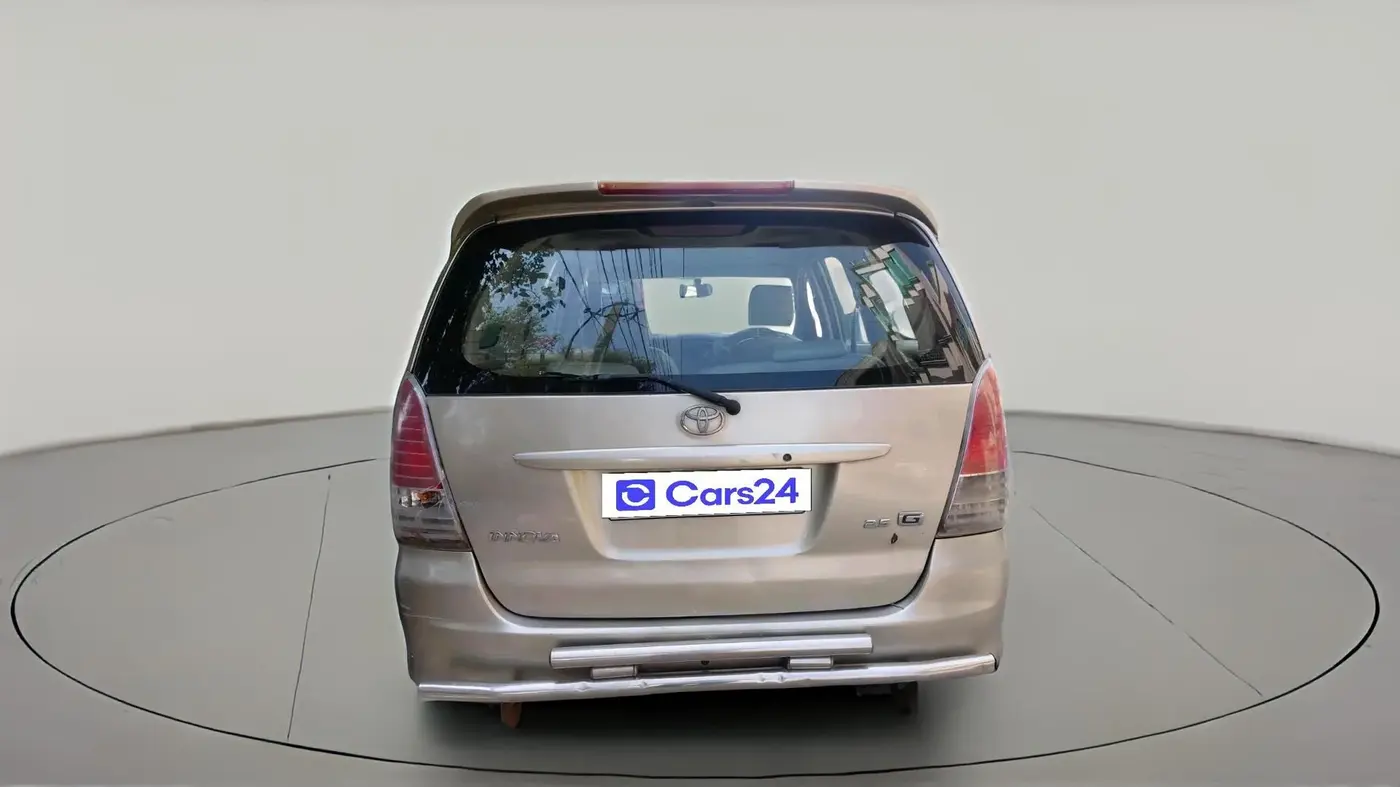 2009 Toyota Innova 2.5 G2 8STR, Diesel, Manual, 1,37,329 km, exterior