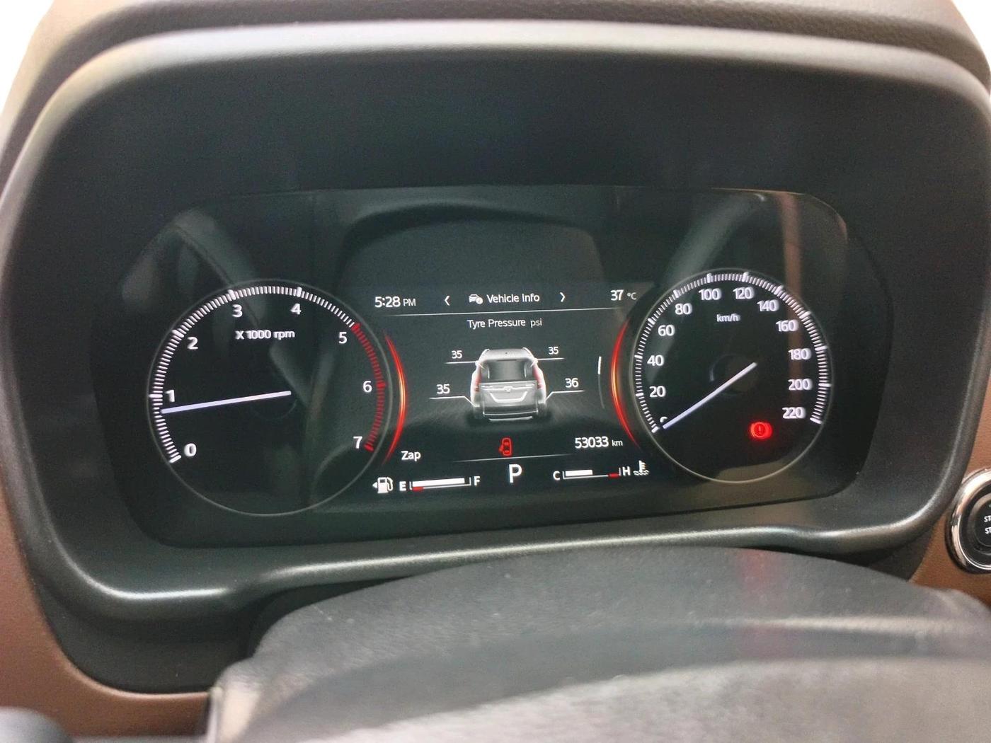 2023 Mahindra SCORPIO-N Z8 DIESEL AT 2WD 7 STR, Diesel, Automatic, 53,033 km, interior
