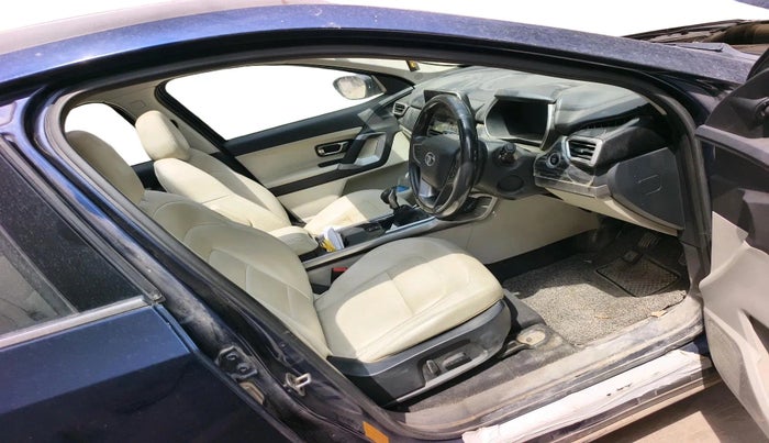 2021 Tata Safari XZ PLUS, Diesel, Manual, 71,166 km, interior