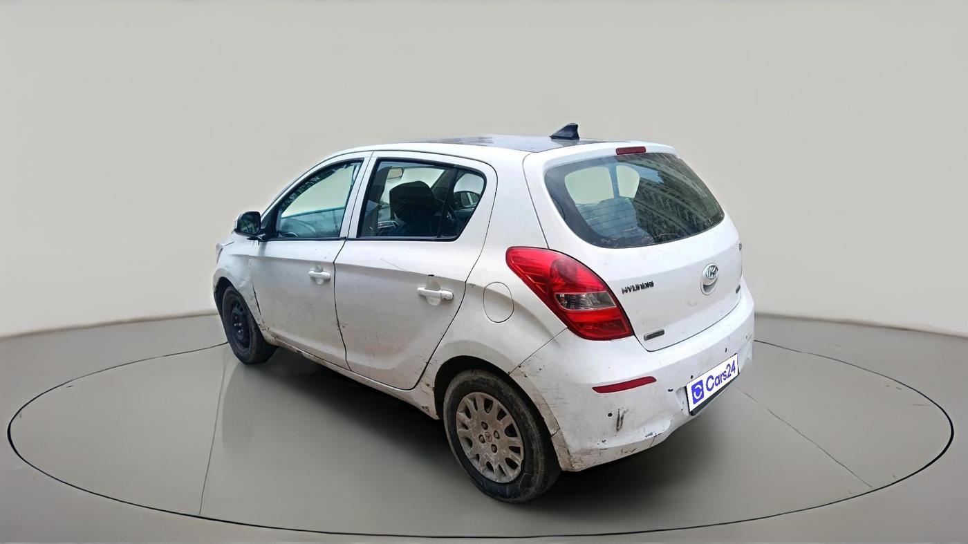 2013 Hyundai i20 MAGNA (O) 1.4 CRDI, Diesel, Manual, 2,27,245 km, exterior