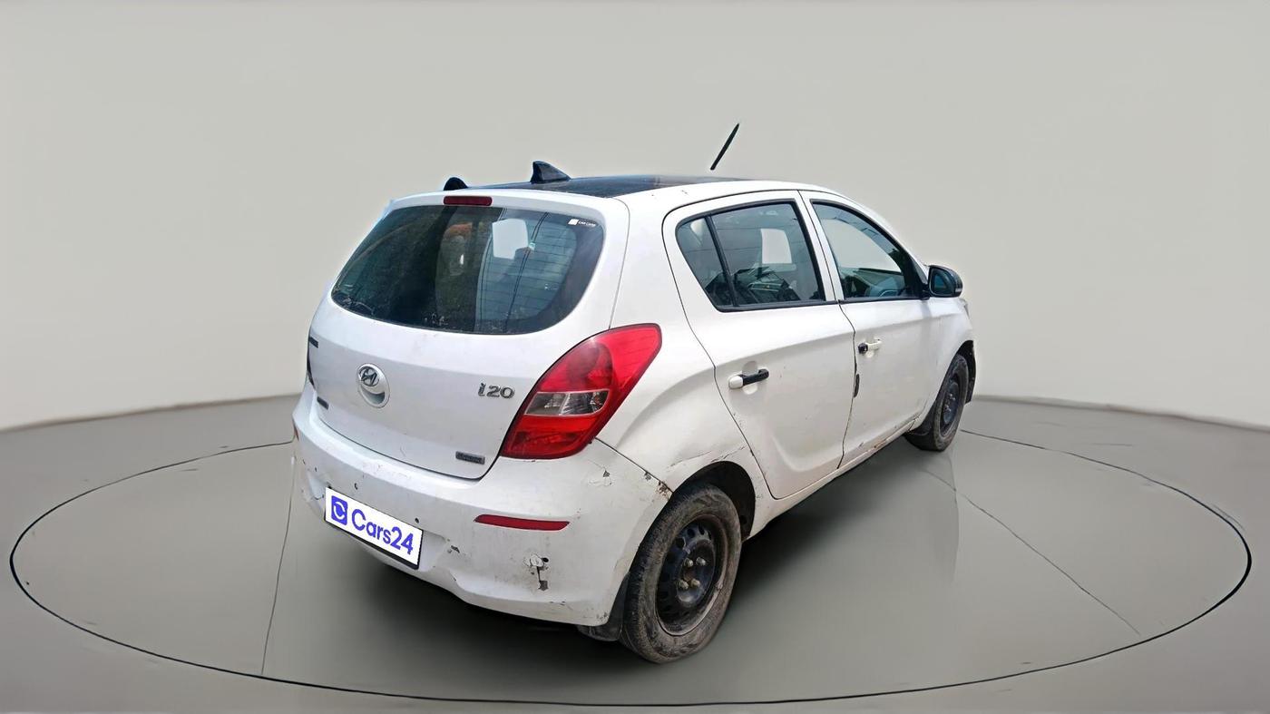 2013 Hyundai i20 MAGNA (O) 1.4 CRDI, Diesel, Manual, 2,27,245 km, exterior