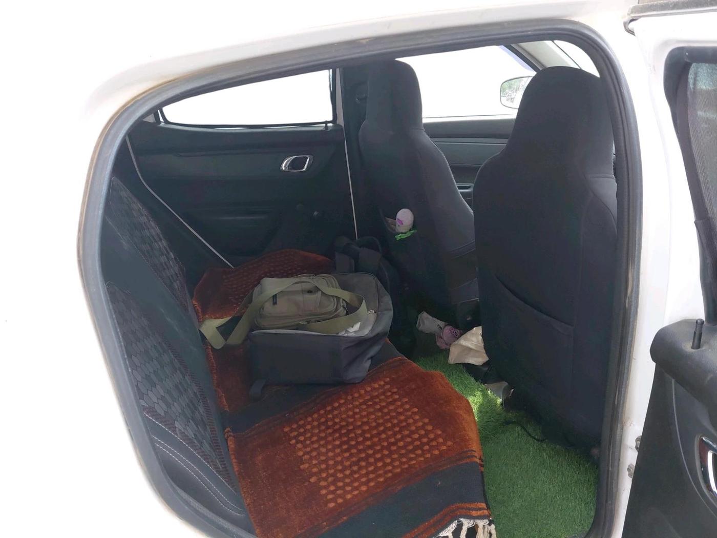 2019 Renault Kwid RXT 0.8 (O), Petrol, Manual, 66,077 km, interior