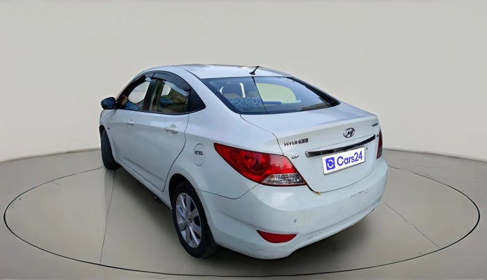 2011 Hyundai Verna FLUIDIC 1.6 VTVT SX, Petrol, Manual, 83,207 km, exterior