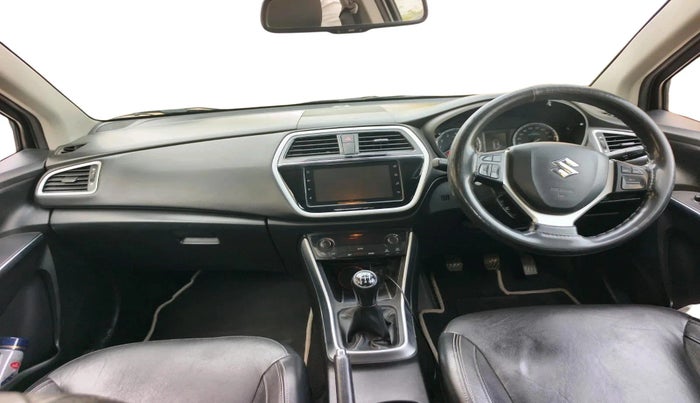2020 Maruti S Cross ALPHA 1.5, Petrol, Manual, 45,387 km, interior