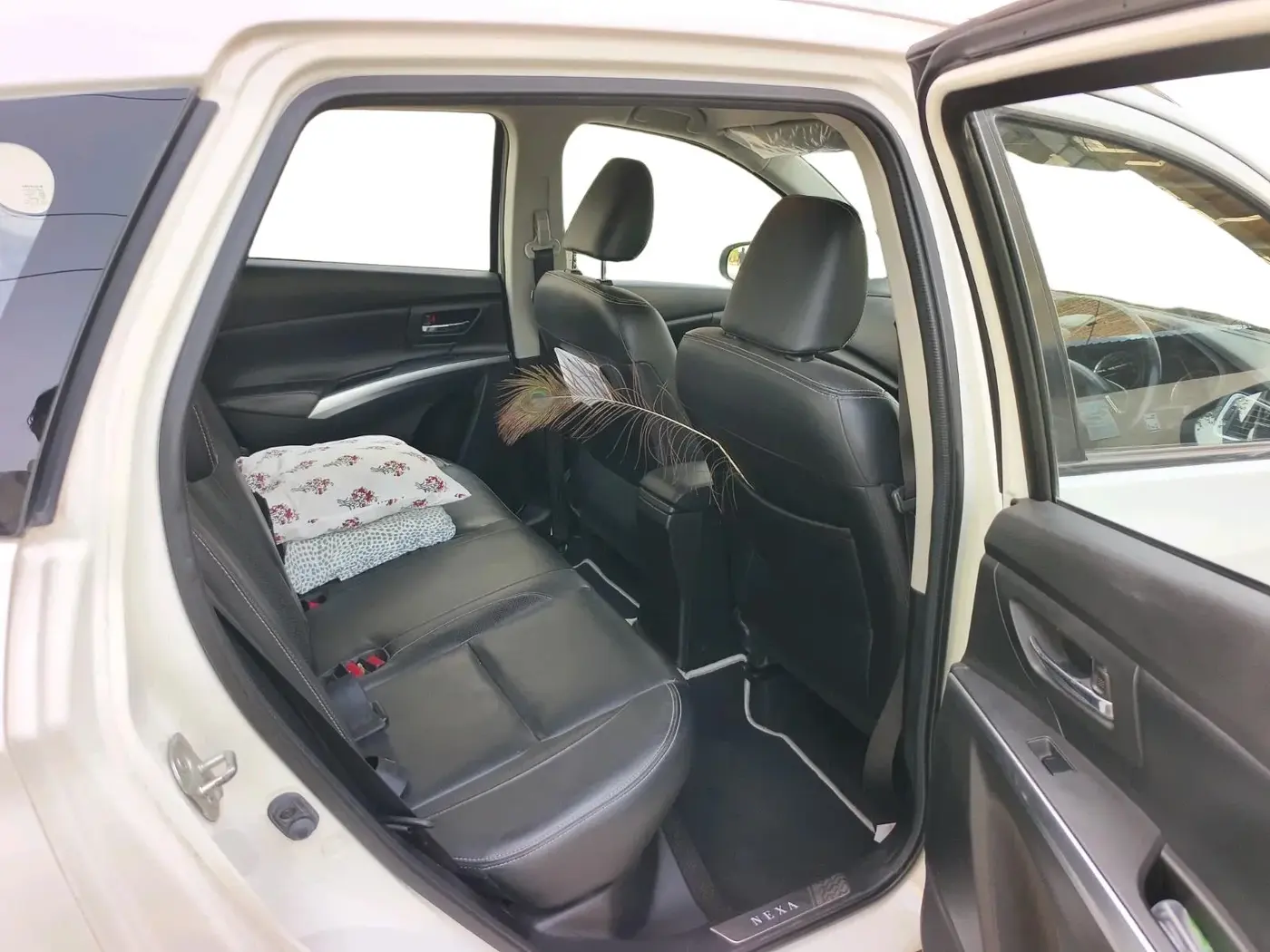 2020 Maruti S Cross ALPHA 1.5, Petrol, Manual, 45,387 km, interior