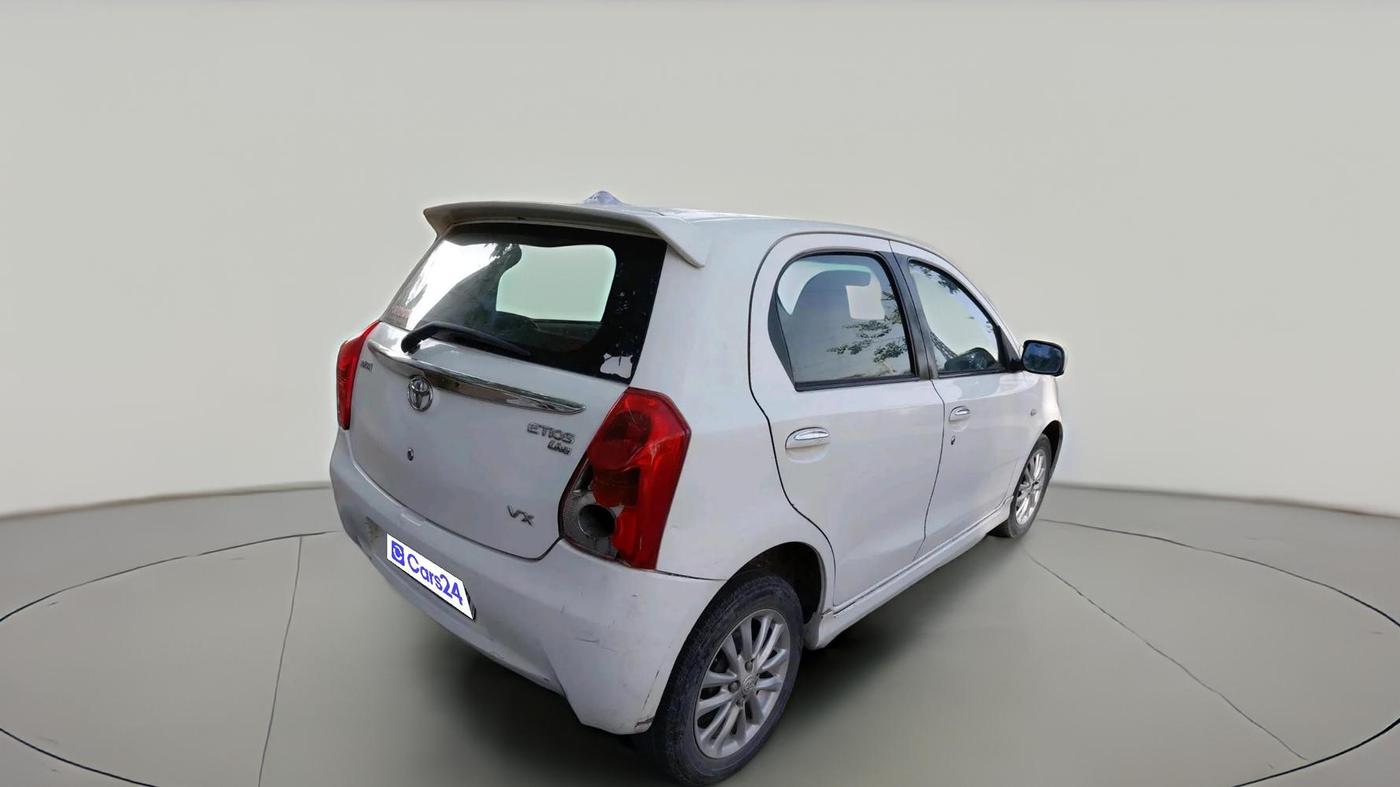2011 Toyota Etios Liva VX, Petrol, Manual, 1,09,227 km, exterior