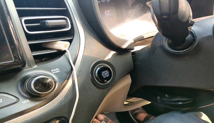 2020 Hyundai Verna SX 1.5 VTVT, Petrol, Manual, 1,28,500 km, interior