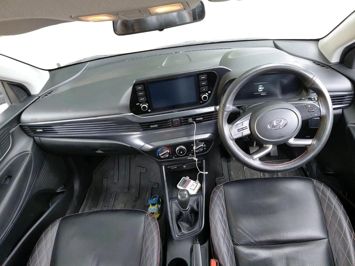2021 Hyundai NEW I20 SPORTZ 1.2 MT, Petrol, Manual, 40,656 km, interior