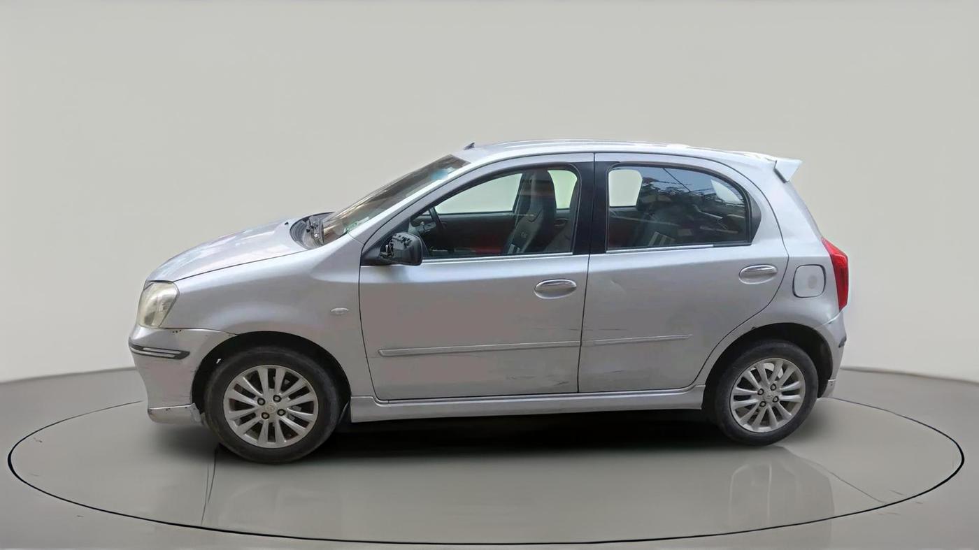 2011 Toyota Etios Liva VX, Petrol, Manual, 1,03,669 km, exterior