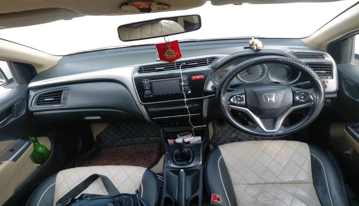 2015 Honda City 1.5L I-DTEC V, Diesel, Manual, 1,21,149 km, interior