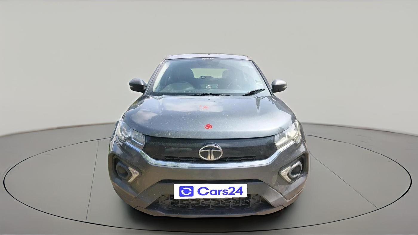 2022 Tata NEXON XE PETROL, CNG, Manual, 1,45,435 km, exterior