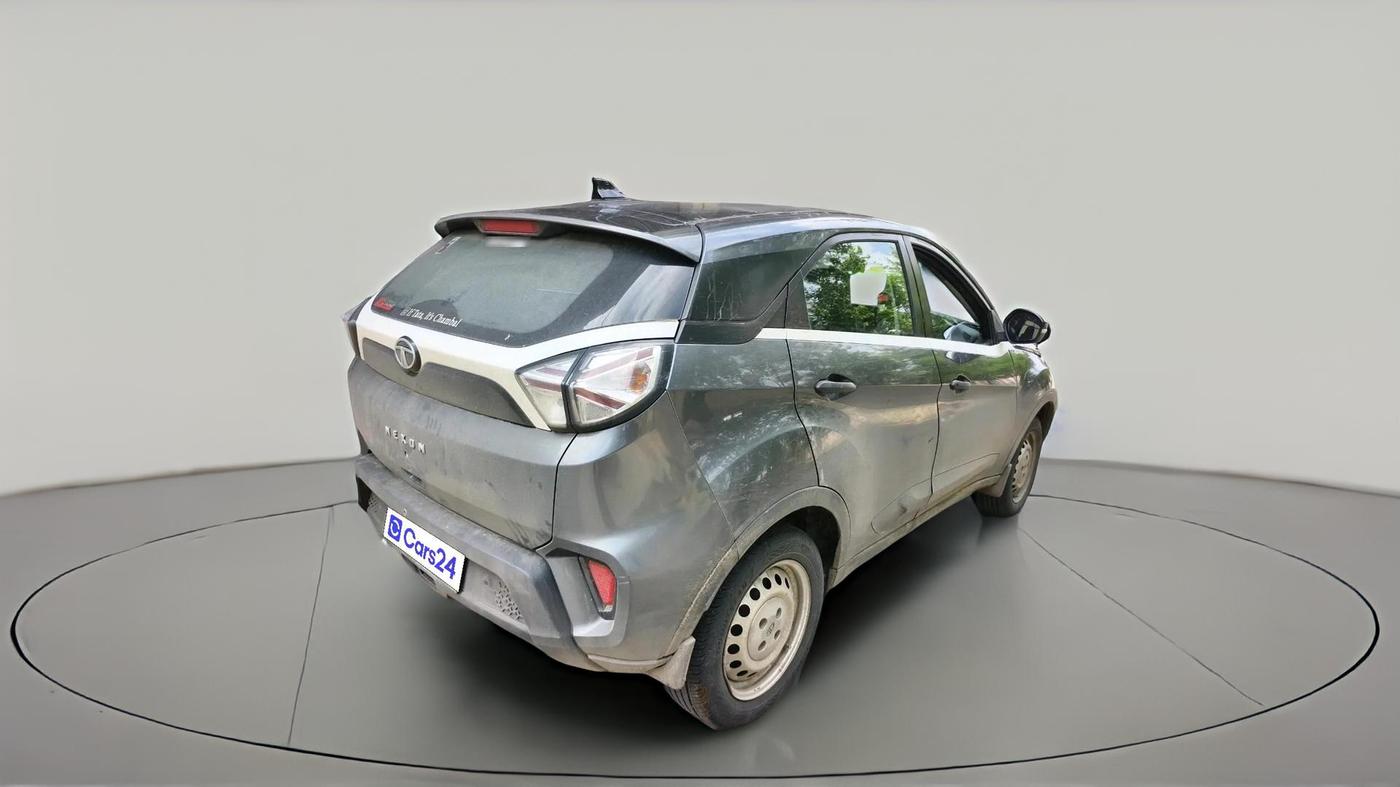 2022 Tata NEXON XE PETROL, CNG, Manual, 1,45,435 km, exterior