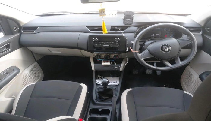 2024 Renault TRIBER RXL MT, Petrol, Manual, 8,588 km, interior