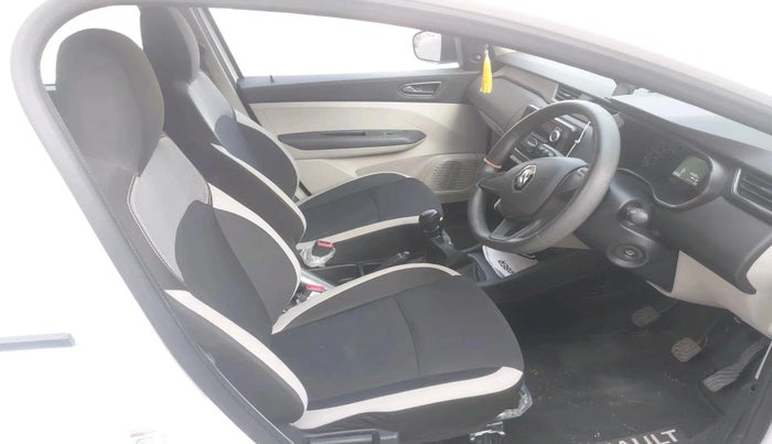 2024 Renault TRIBER RXL MT, Petrol, Manual, 8,588 km, interior