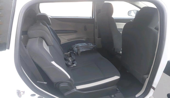 2024 Renault TRIBER RXL MT, Petrol, Manual, 8,588 km, interior