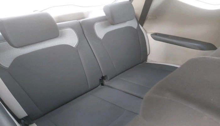 2024 Renault TRIBER RXL MT, Petrol, Manual, 8,588 km, interior