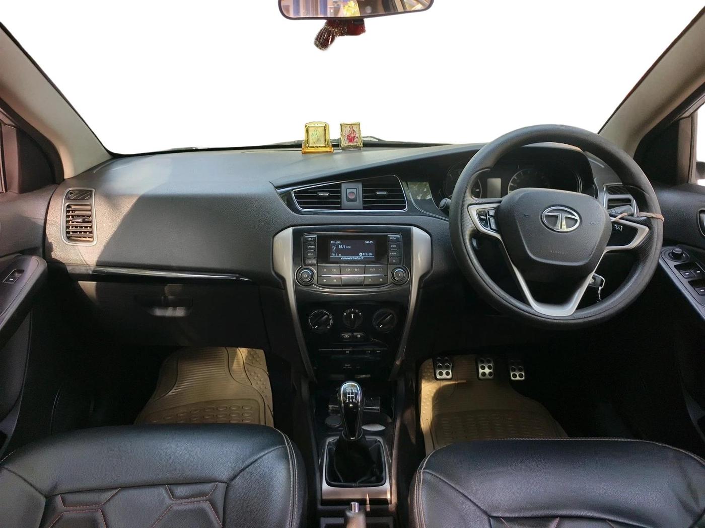 2015 Tata Bolt XMS REVOTRON, Petrol, Manual, 65,043 km, interior