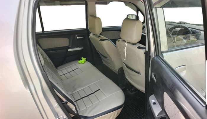 2015 Maruti Wagon R 1.0 VXI, Petrol, Manual, 39,106 km, interior