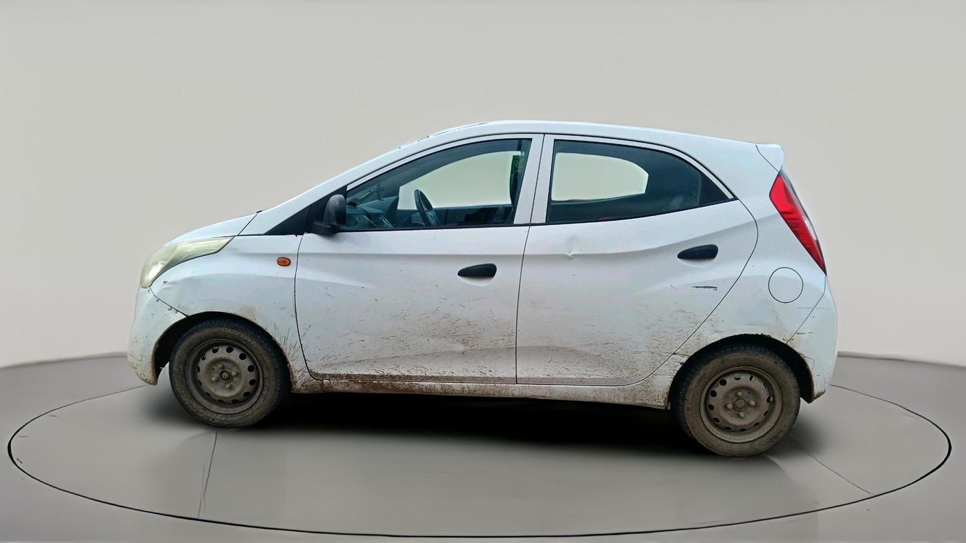 2018 Hyundai Eon ERA +, Petrol, Manual, 1,66,730 km, exterior