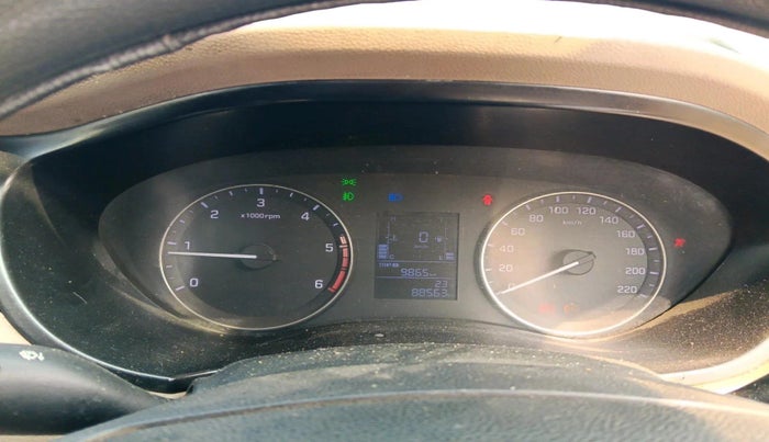 2015 Hyundai Elite i20 SPORTZ 1.4 CRDI, Diesel, Manual, 88,563 km, interior