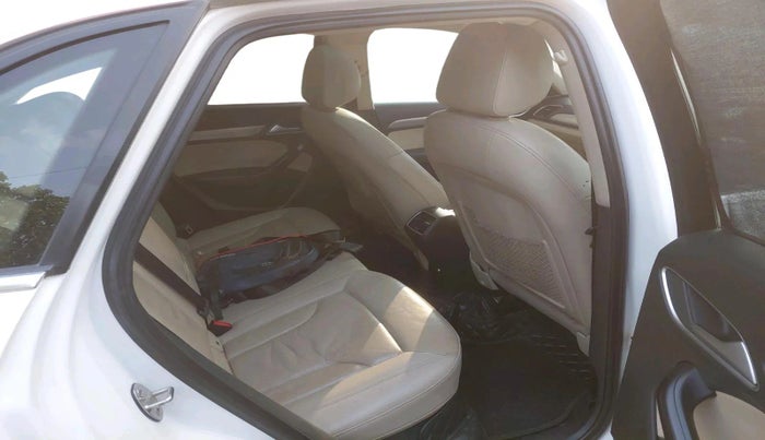 2017 Audi Q3 35 TDI Quattro, Diesel, Automatic, 67,216 km, interior