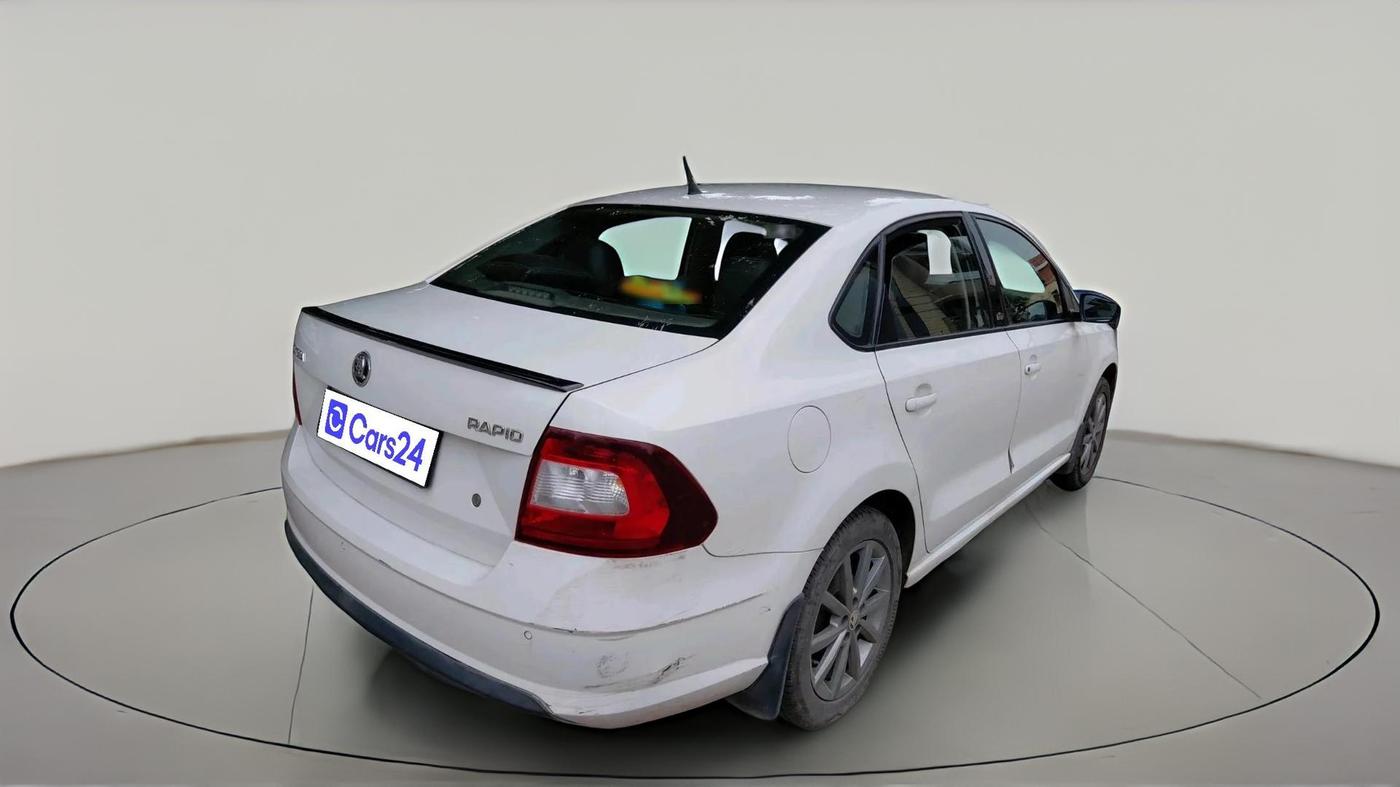 2019 Skoda Rapid STYLE 1.6 MPI AT, Petrol, Automatic, 58,933 km, exterior