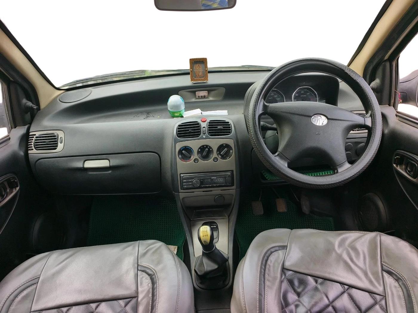 2015 Tata Indigo ECS LS TDI, Diesel, Manual, 78,244 km, interior