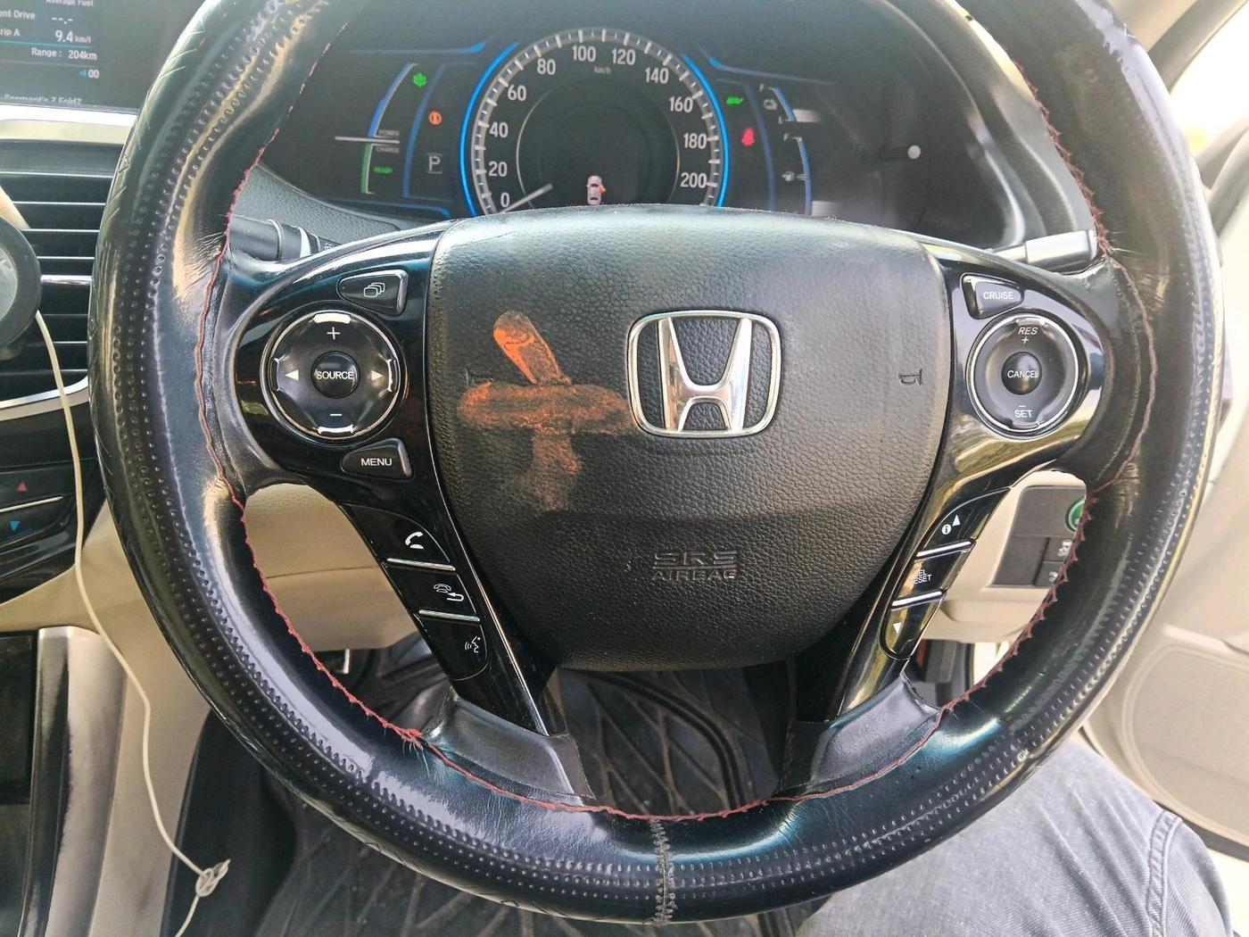 2017 Honda Accord HYBRID, Hybrid, Automatic, 89,541 km, interior