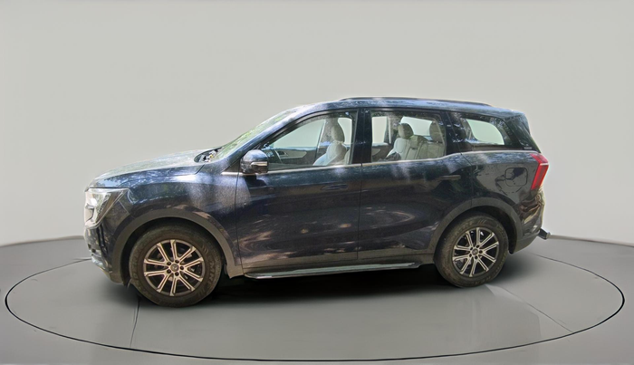 2021 Mahindra XUV700 AX 7 LUXURY P AT 7 STR, Petrol, Automatic, 23,456 km, exterior
