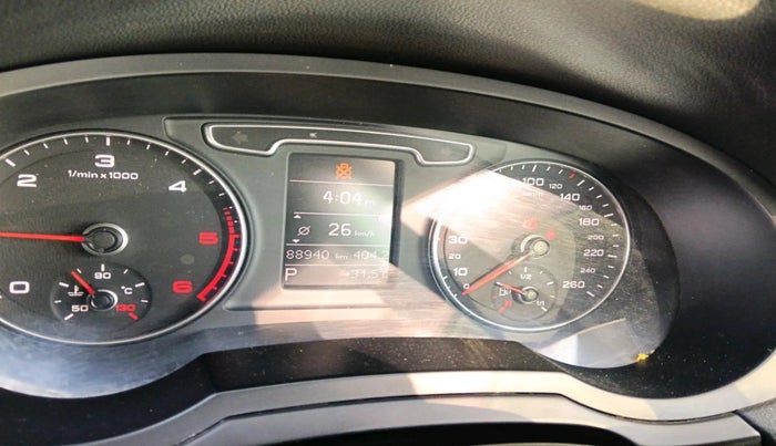 2014 Audi Q3 2.0 TDI QUATTRO, Diesel, Automatic, 88,940 km, interior