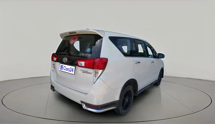 2017 Toyota Innova Crysta TOURING SPORT DIESEL MT, Diesel, Manual, 1,15,923 km, exterior