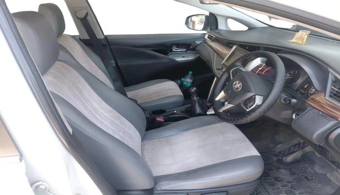 2017 Toyota Innova Crysta TOURING SPORT DIESEL MT, Diesel, Manual, 1,15,923 km, interior