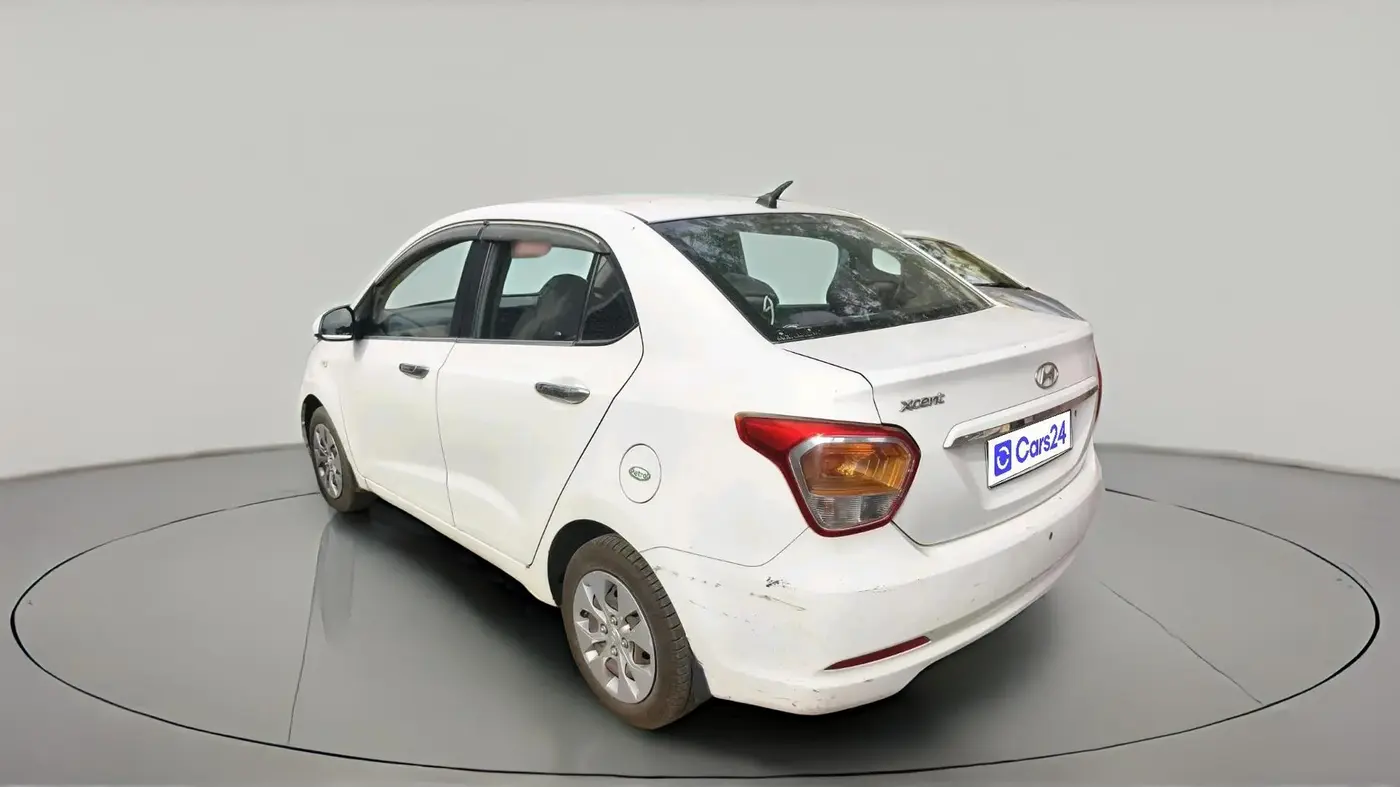 2015 Hyundai Xcent BASE 1.2, Petrol, Manual, 46,900 km, exterior