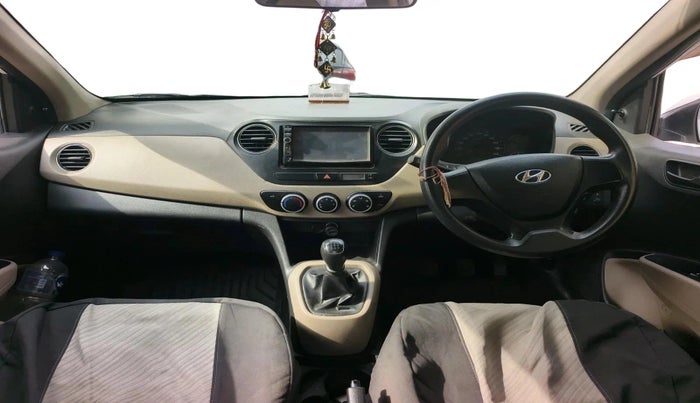 2015 Hyundai Xcent BASE 1.2, Petrol, Manual, 46,660 km, interior