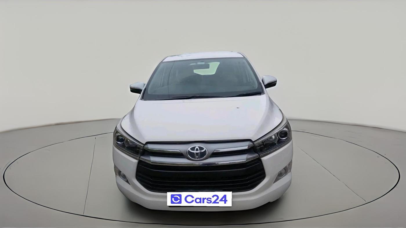 2018 Toyota Innova Crysta 2.4 VX 7 STR, Diesel, Manual, 1,21,452 km, exterior