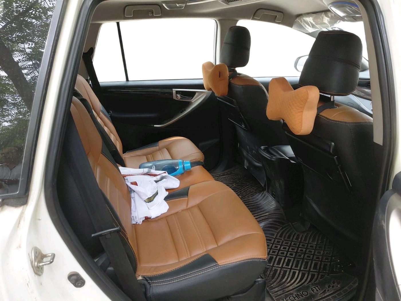 2018 Toyota Innova Crysta 2.4 VX 7 STR, Diesel, Manual, 1,21,452 km, interior