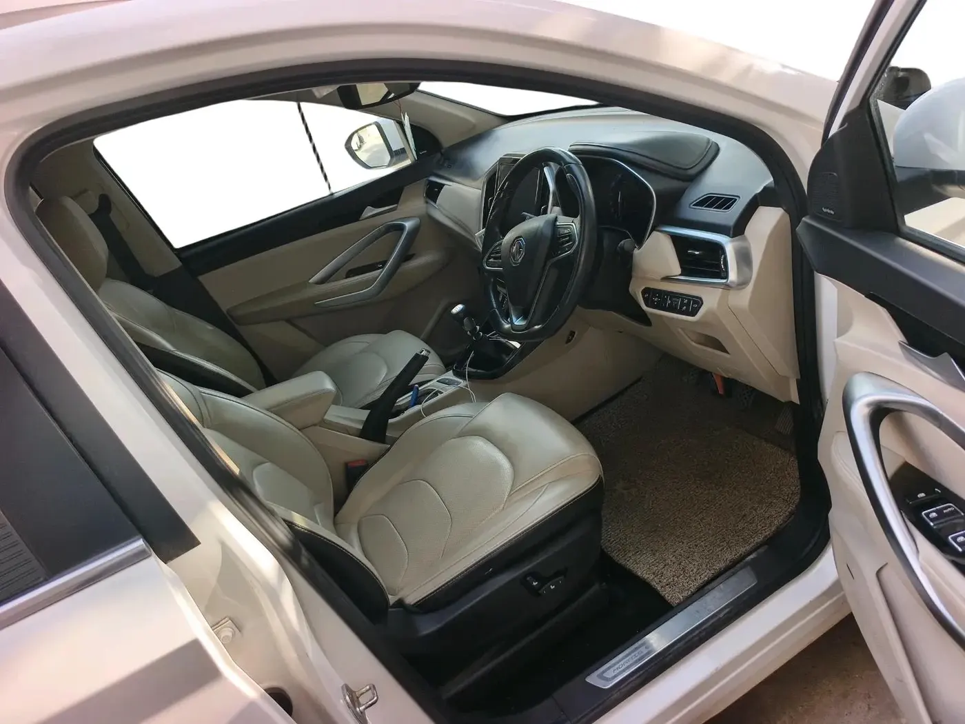 2021 MG HECTOR SHARP 2.0 DIESEL, Diesel, Manual, 64,263 km, interior