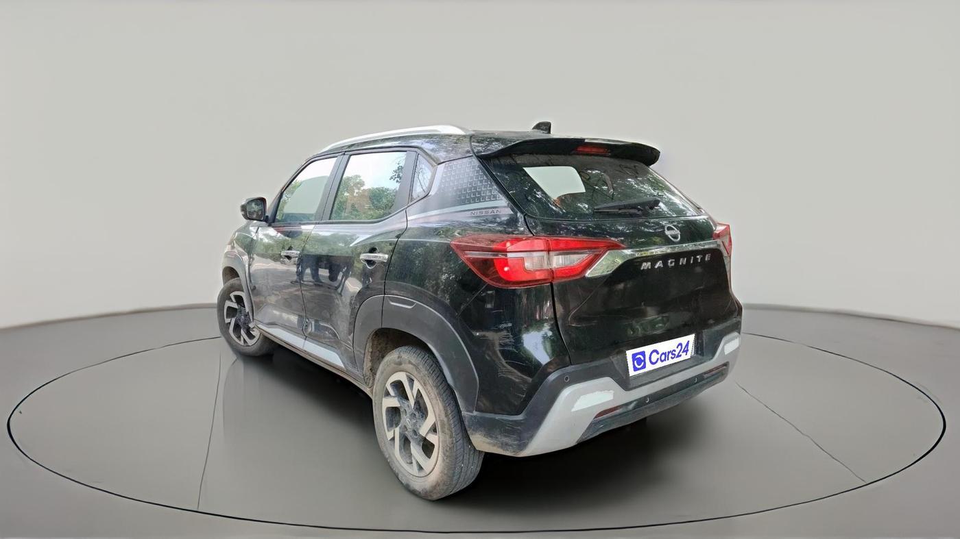 2023 Nissan MAGNITE XV RED EDITION, Petrol, Manual, 29,056 km, exterior
