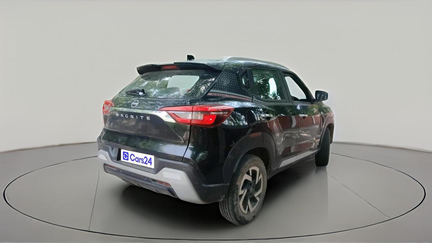 2023 Nissan MAGNITE XV RED EDITION, Petrol, Manual, 29,056 km, exterior