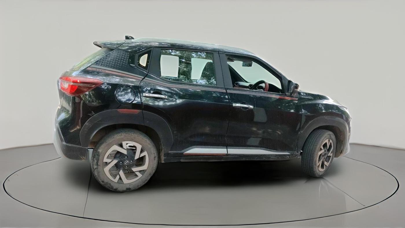 2023 Nissan MAGNITE XV RED EDITION, Petrol, Manual, 29,056 km, exterior