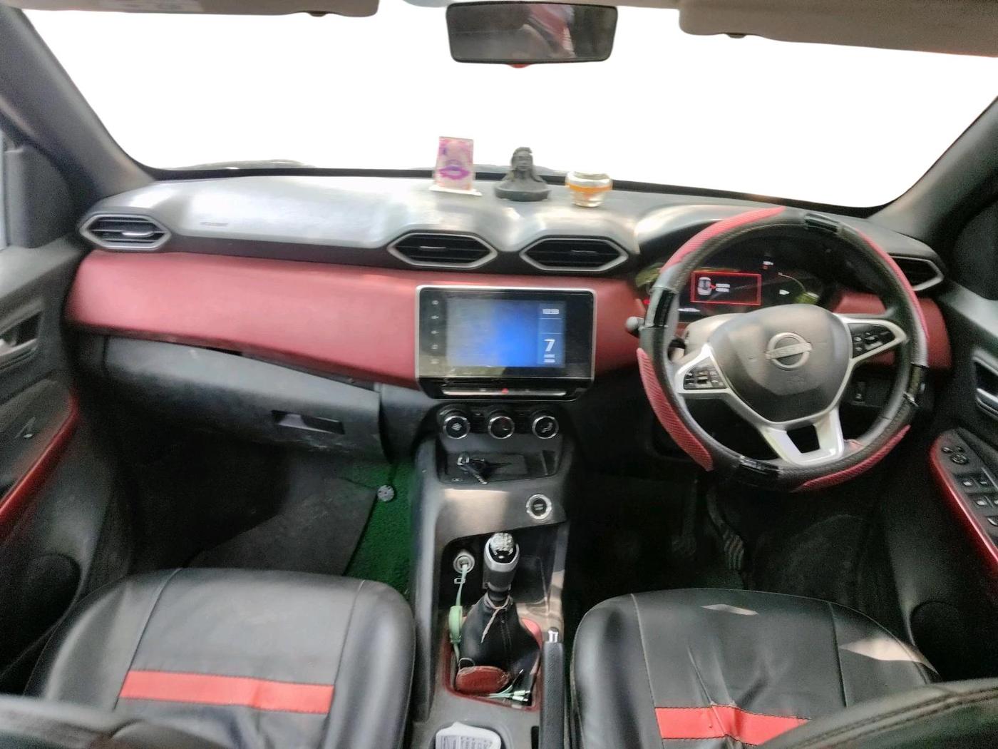 2023 Nissan MAGNITE XV RED EDITION, Petrol, Manual, 29,056 km, interior