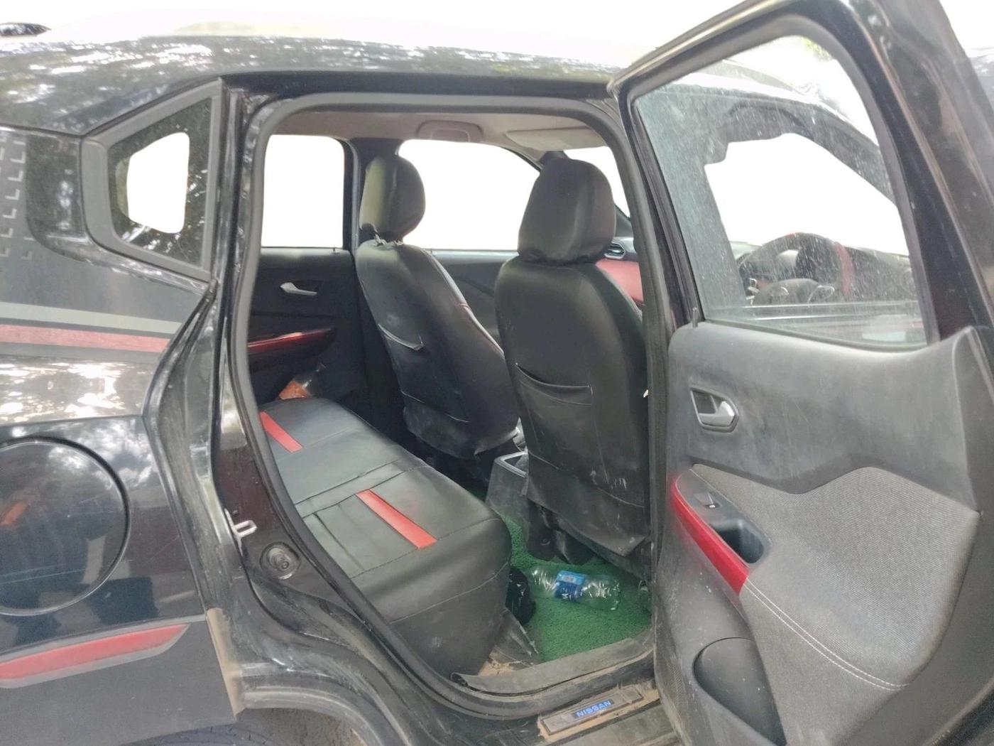 2023 Nissan MAGNITE XV RED EDITION, Petrol, Manual, 29,056 km, interior